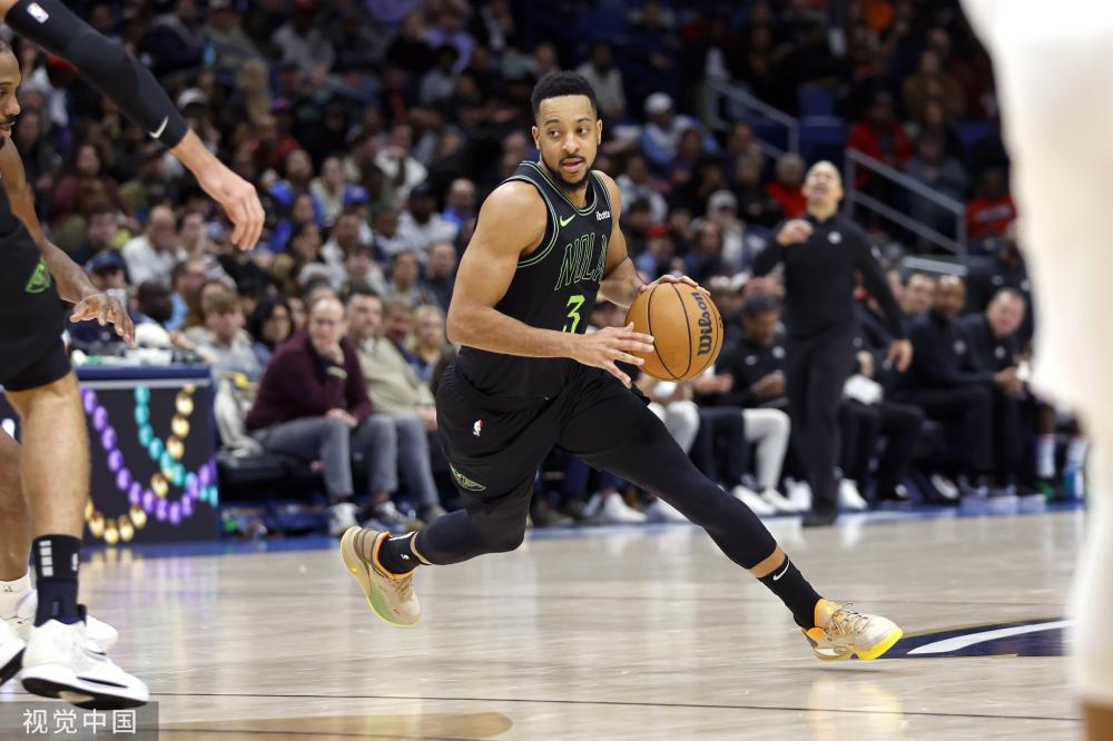 也有中后卫 也有中后卫