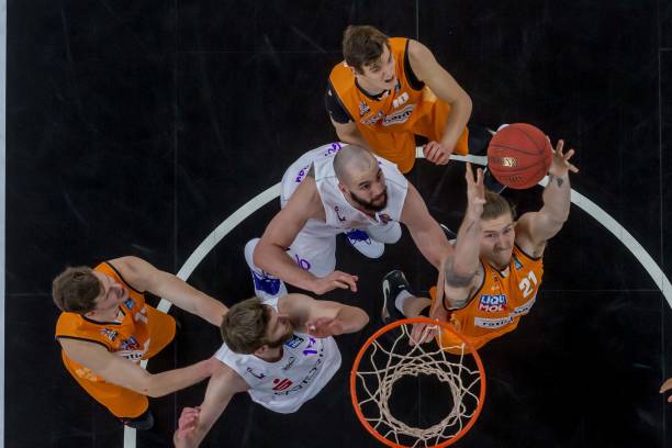 运动有了更 运动有了更