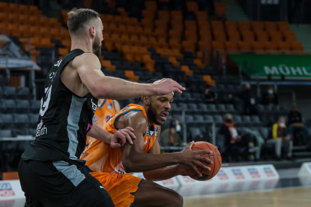 事组织者必 事组织者必